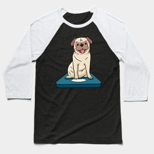 Lustiger Mops auf der Waage Baseball T-Shirt